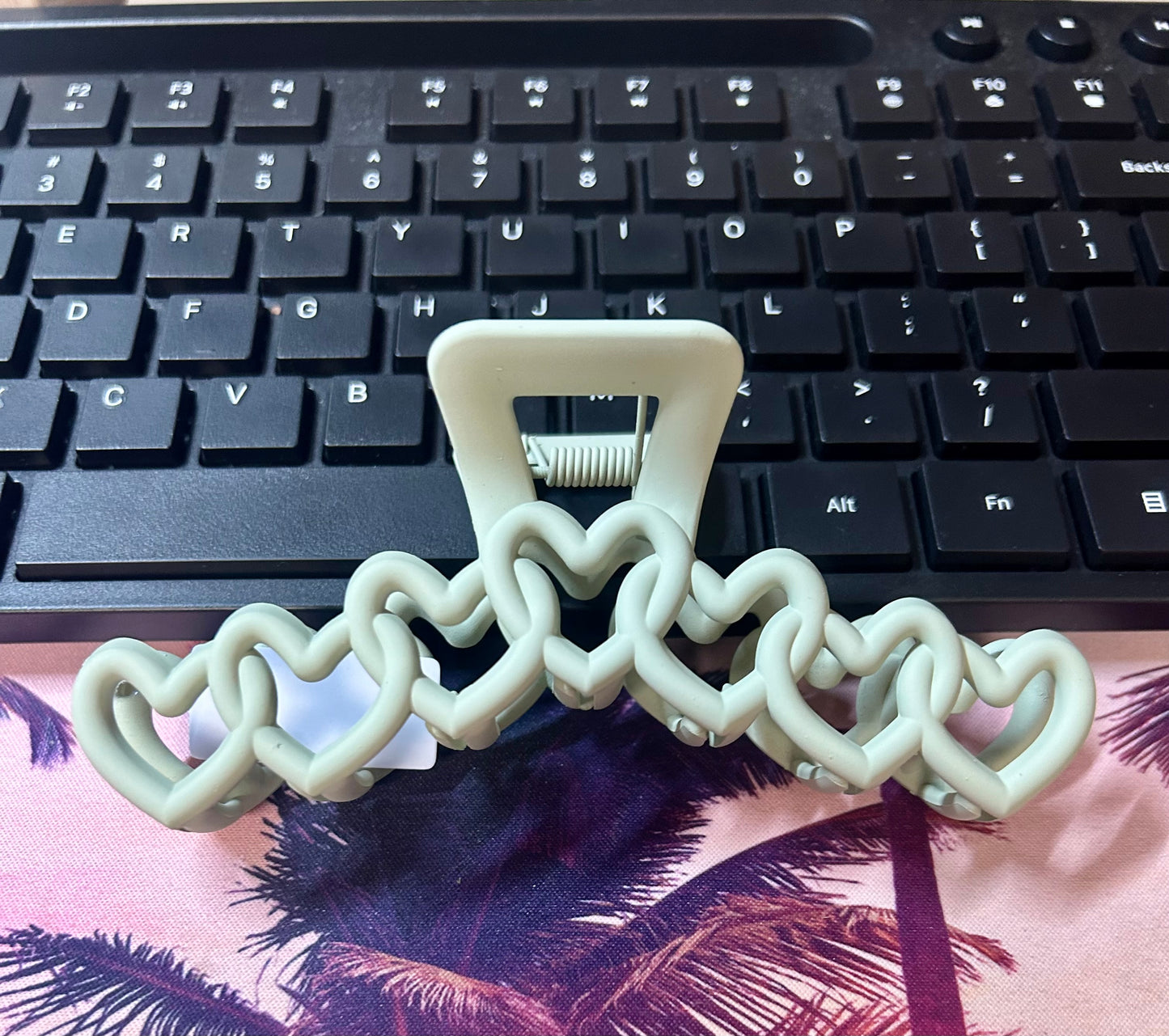 Large Heart Hair Claw