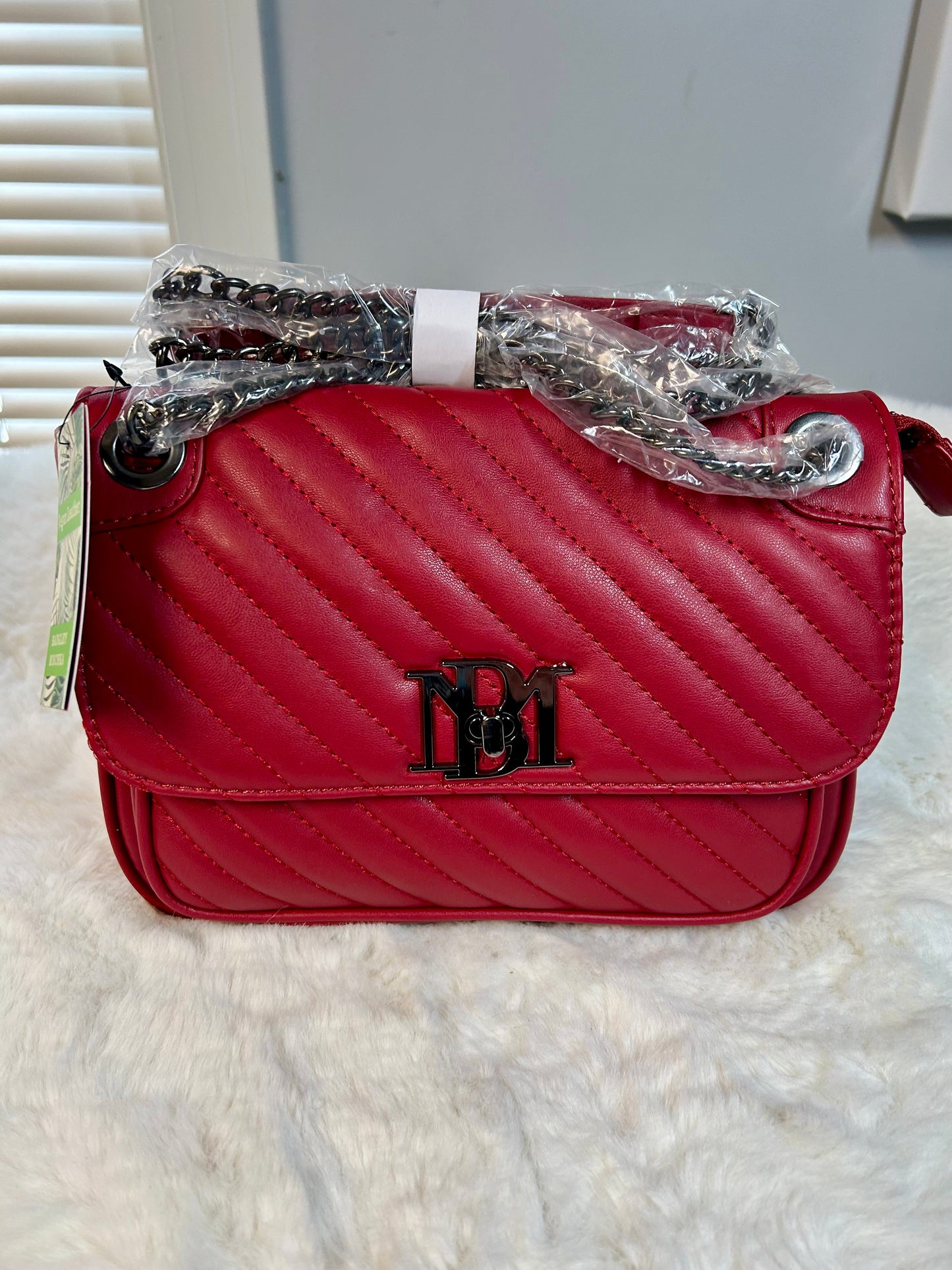 Badgley Mischka Crossbody w/Gunmetal