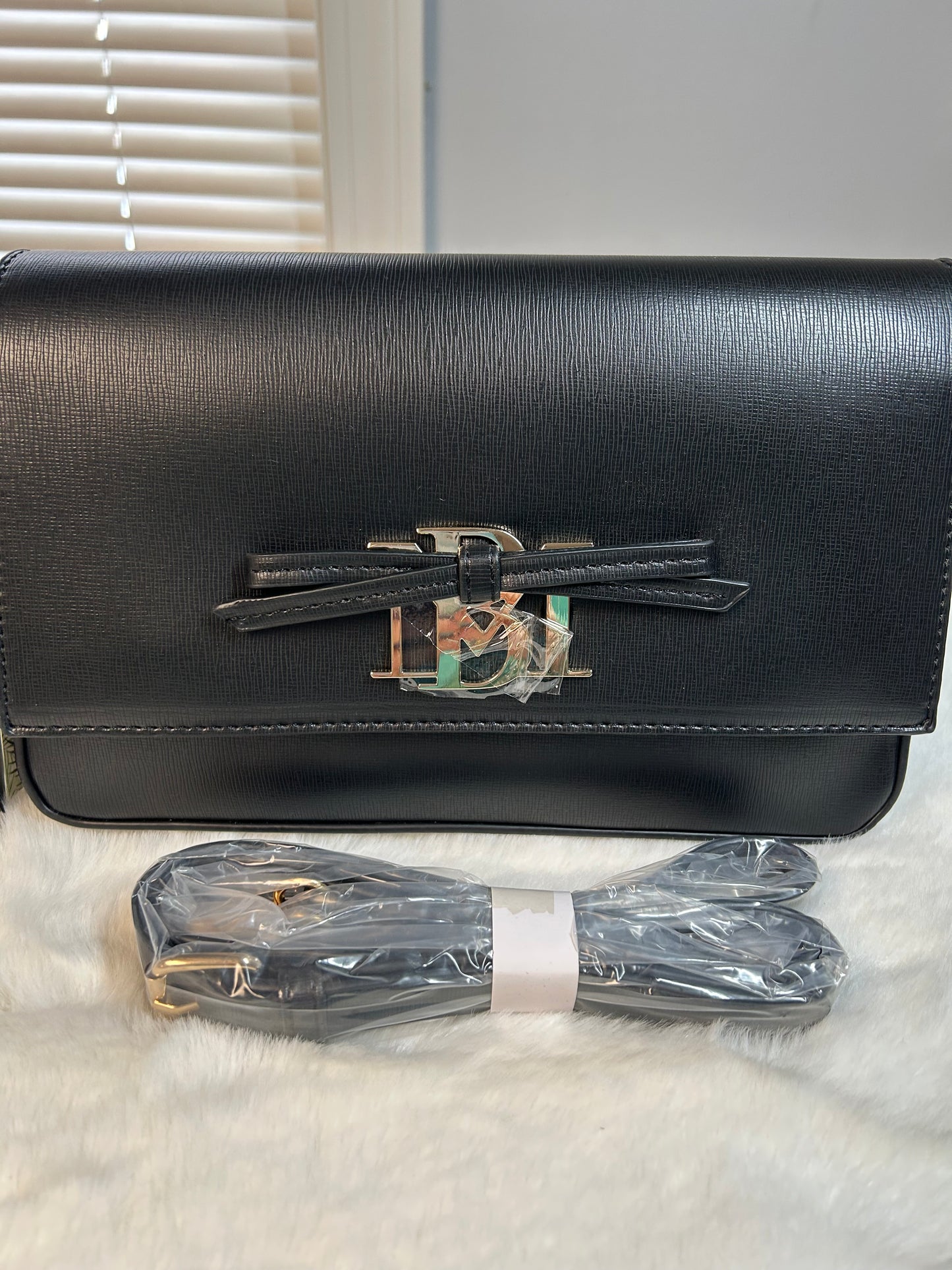 Badgley Mischka Bow Cross Body