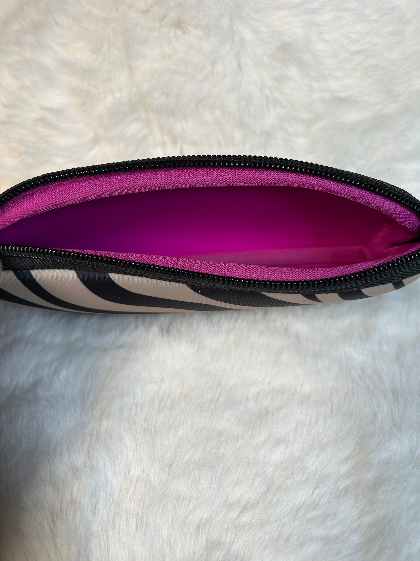Kusshi Makeup Case