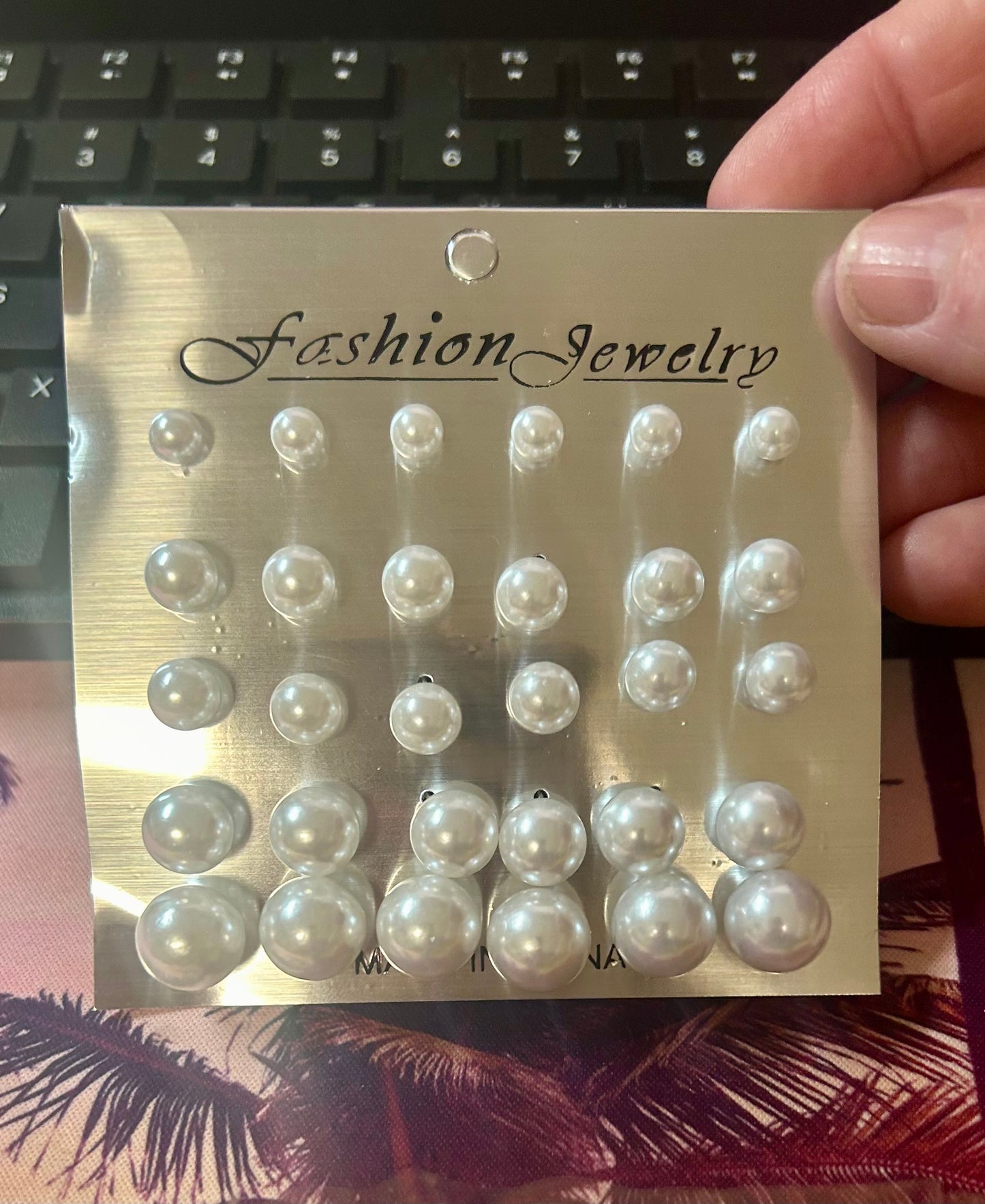Pearl Studs